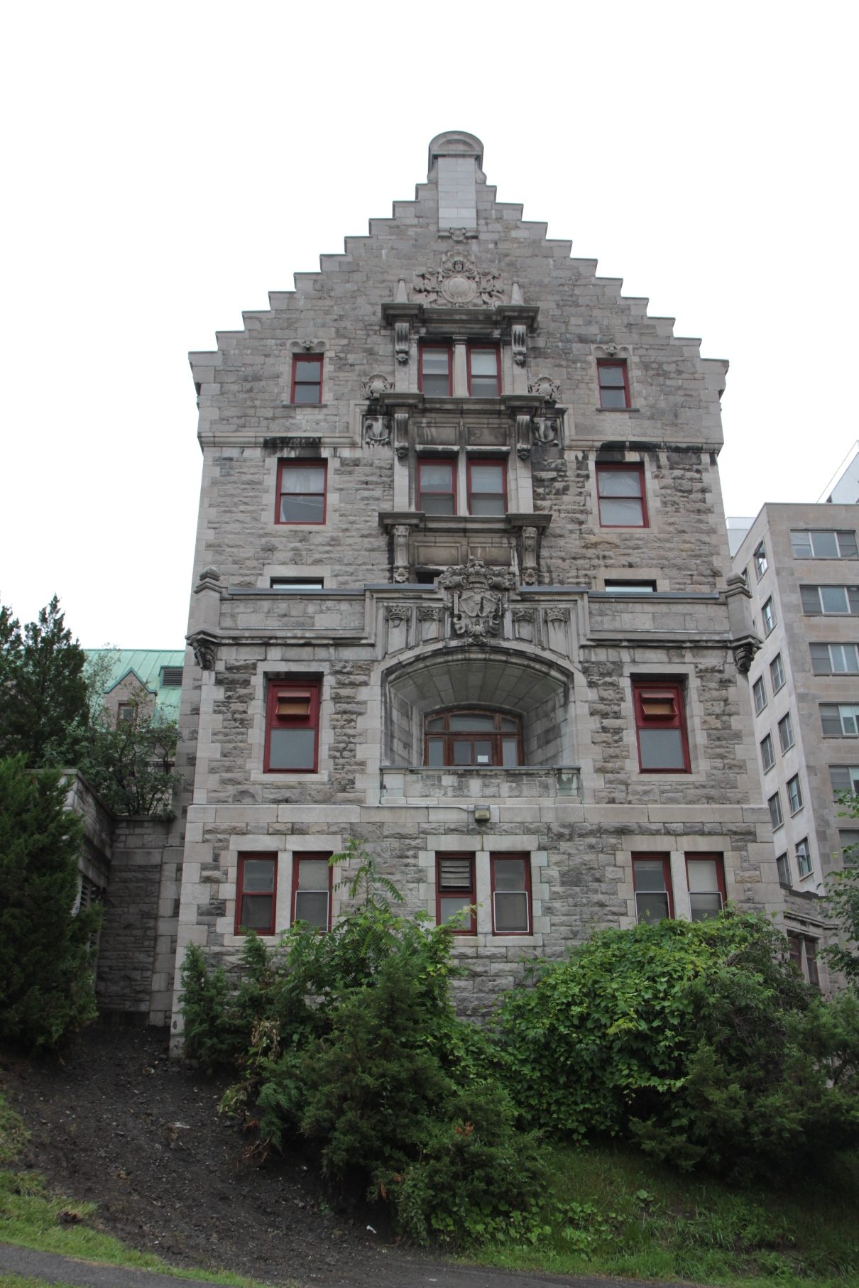 Hersey Pavilion, Royal Victoria Hospital, Montreal - 04.JPG